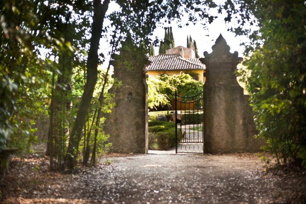 Вилла San Martinello Перуджа Экстерьер фото